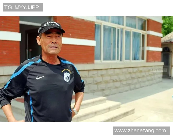 中国足球明星离世引发球迷哀悼追忆其辉煌职业生涯与贡献 中国足球明星离世引发球迷哀悼追忆其辉煌职业生涯与贡献