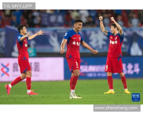 赛后分析：西安足球队与武汉足球队在比赛中的战术灵活性对比